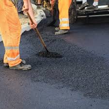 Best Asphalt Driveway Installation in New Prague, MN